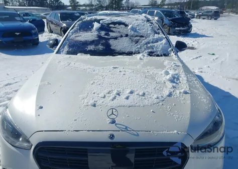 2022 Mercedes-Benz S 580 4Matic z USA, uszkodzony, nr VIN W1K6G7GBXNA141753